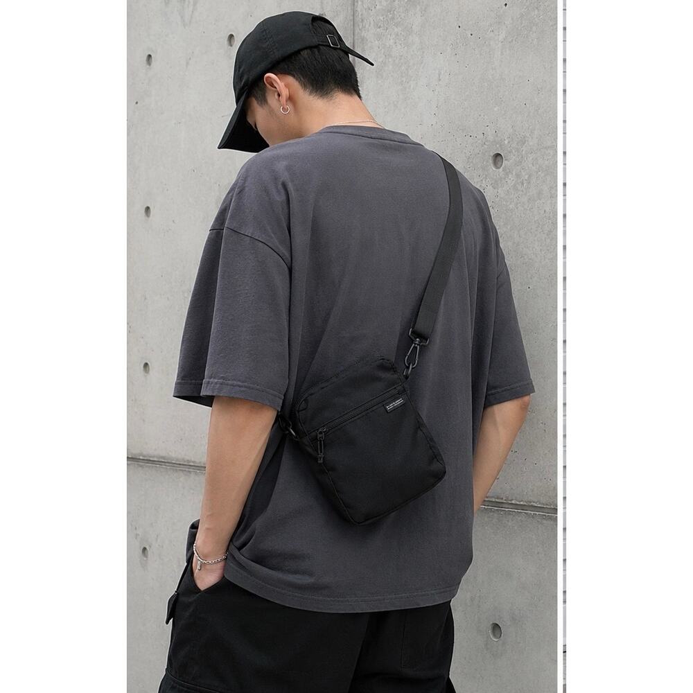 NWT Universal Apparel Black Nylon Unisex Crossbody Utility Bag Techwear